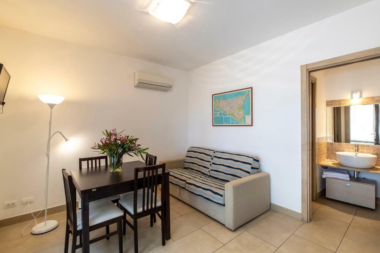 Il Borgo Del Principino Aparthotel Favignana Exterior photo